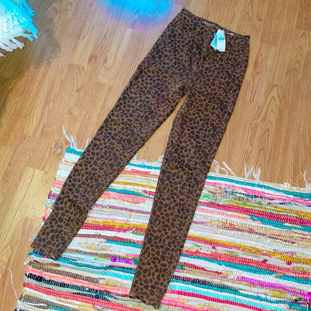 NWT American Eagle cheetah print jegging